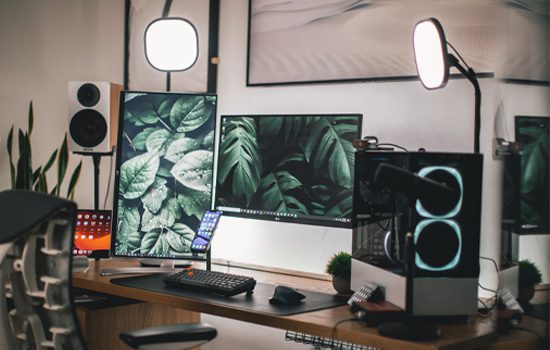 Best Monitors to Get in the Summer of 2022